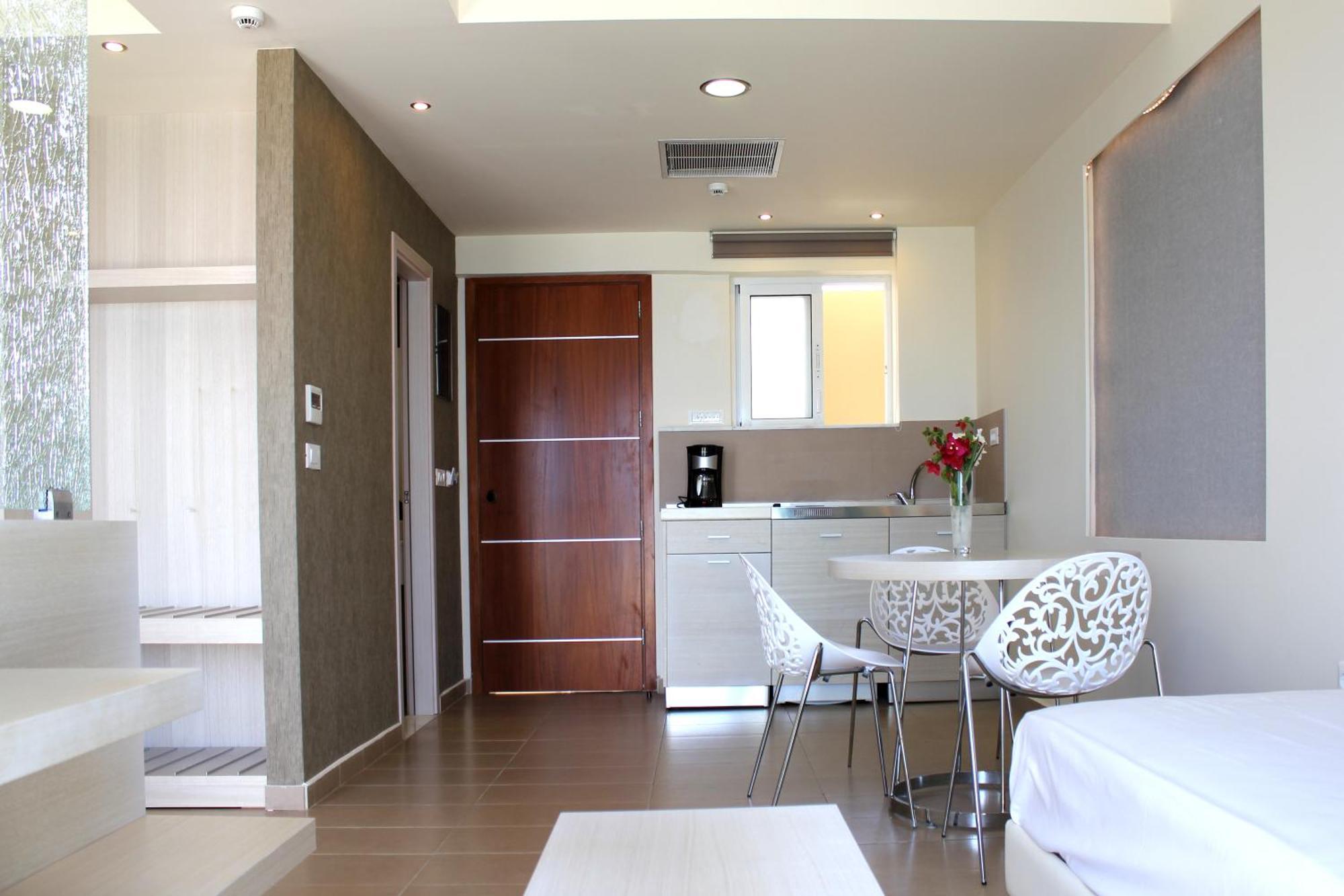 Sea Melody Beach Hotel Apartments Ialysos  Bagian luar foto