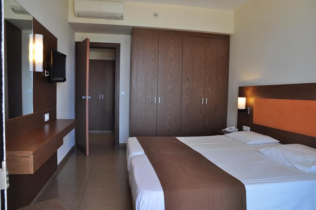 Sea Melody Beach Hotel Apartments Ialysos  Ruang foto