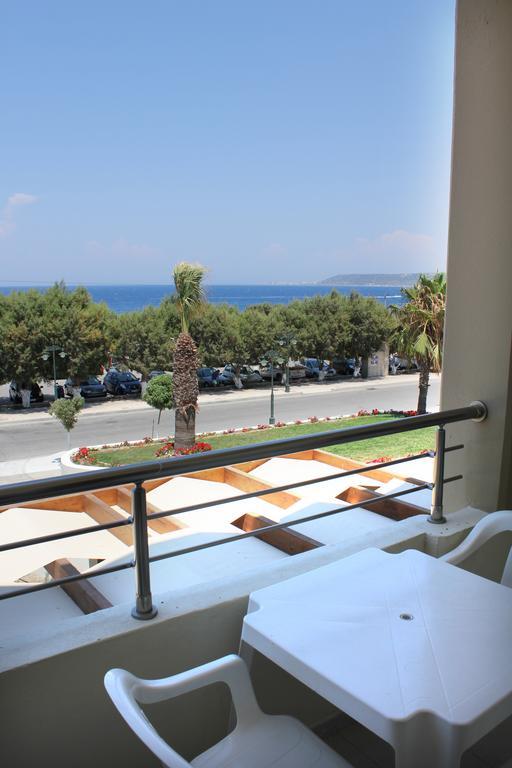 Sea Melody Beach Hotel Apartments Ialysos  Ruang foto